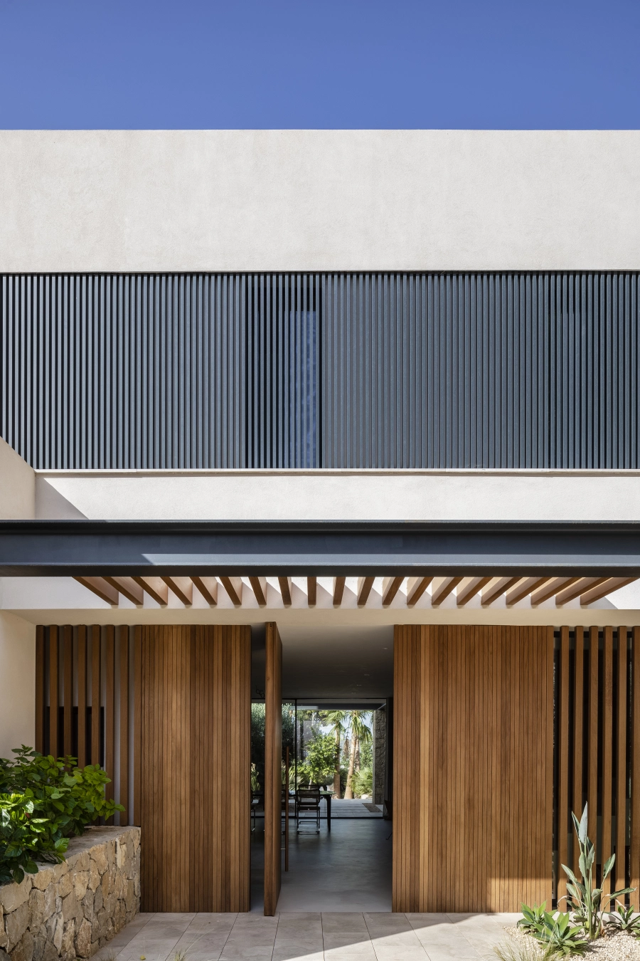 NG10 — FL House