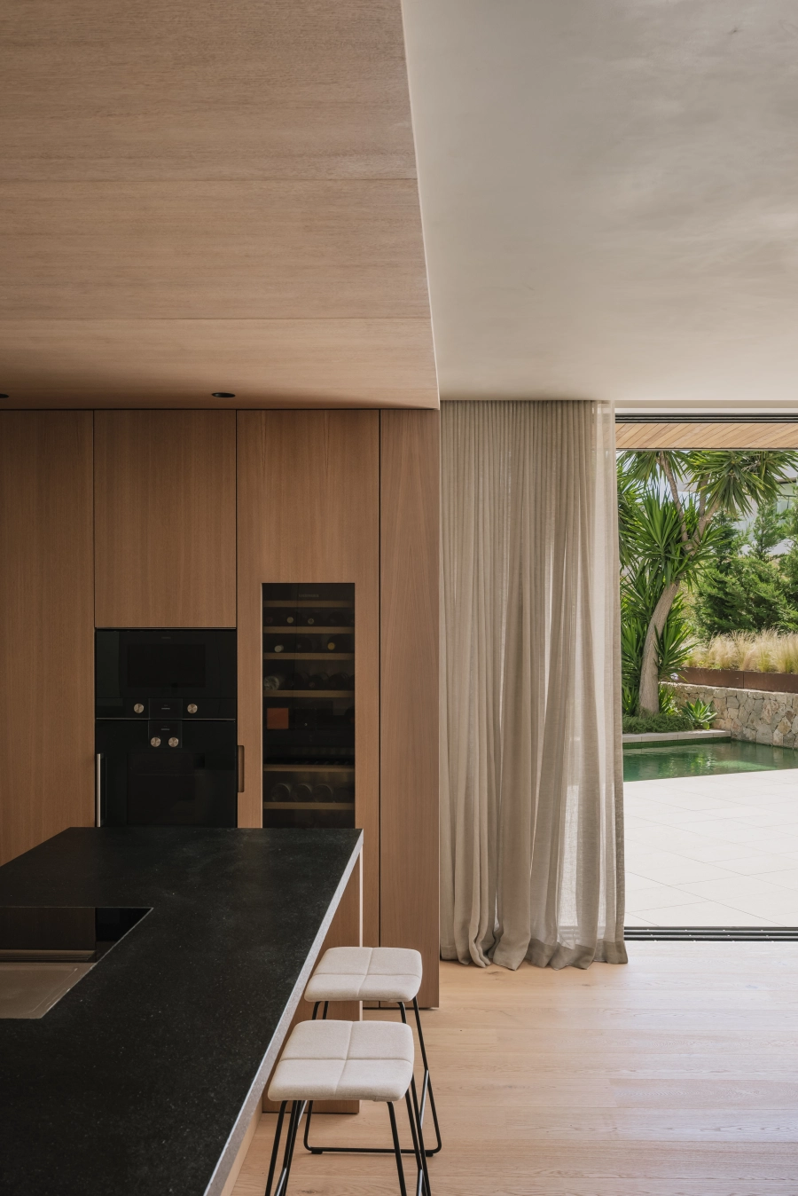 NG10 — PZ House