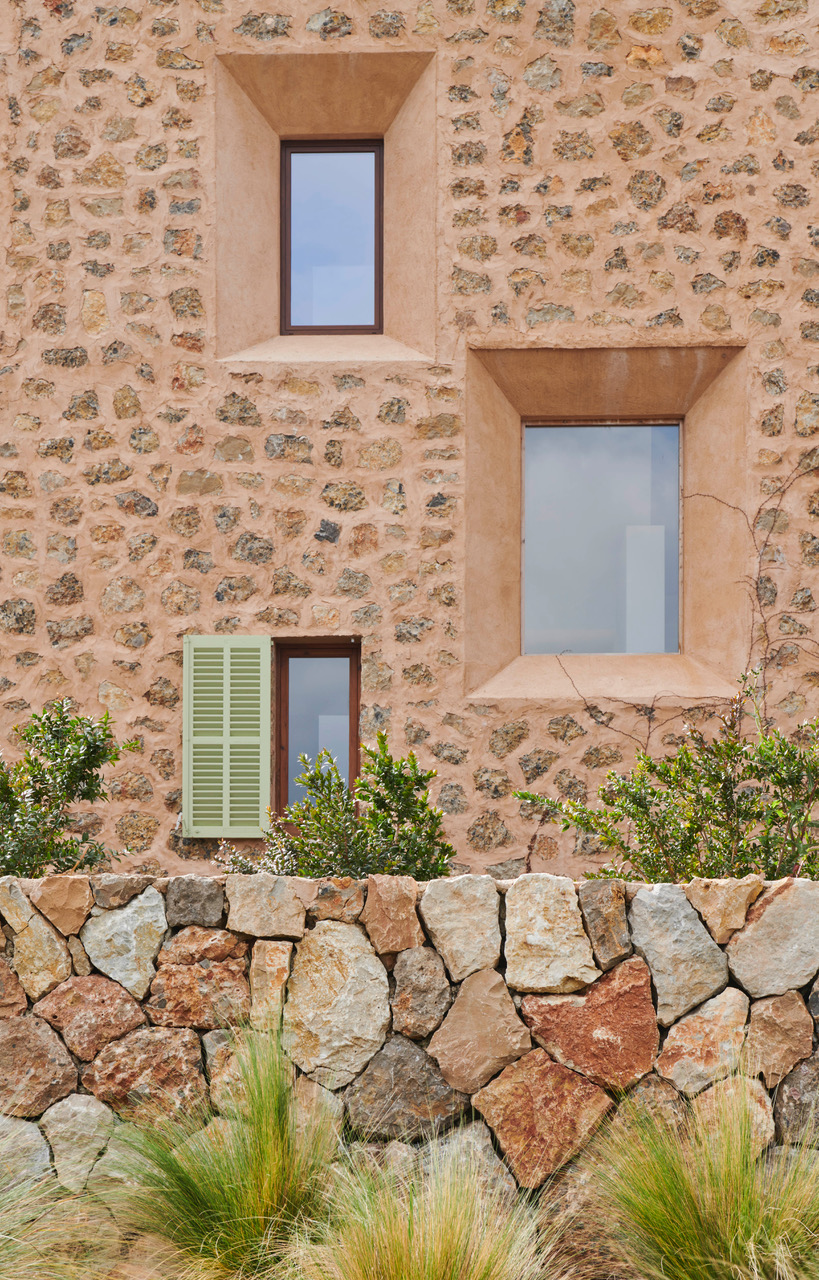 NG10 — Alaró House II