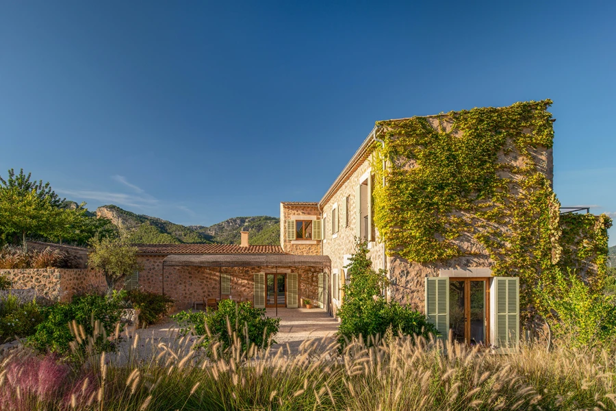 NG10 — Alaró House II