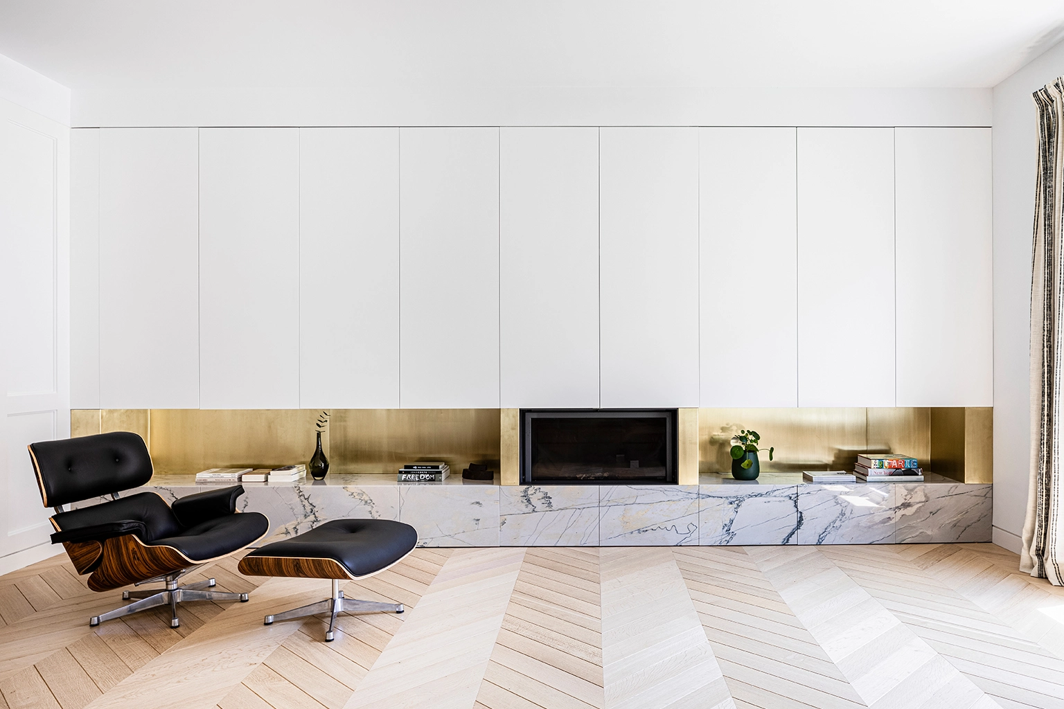 NG10 — JP Apartment