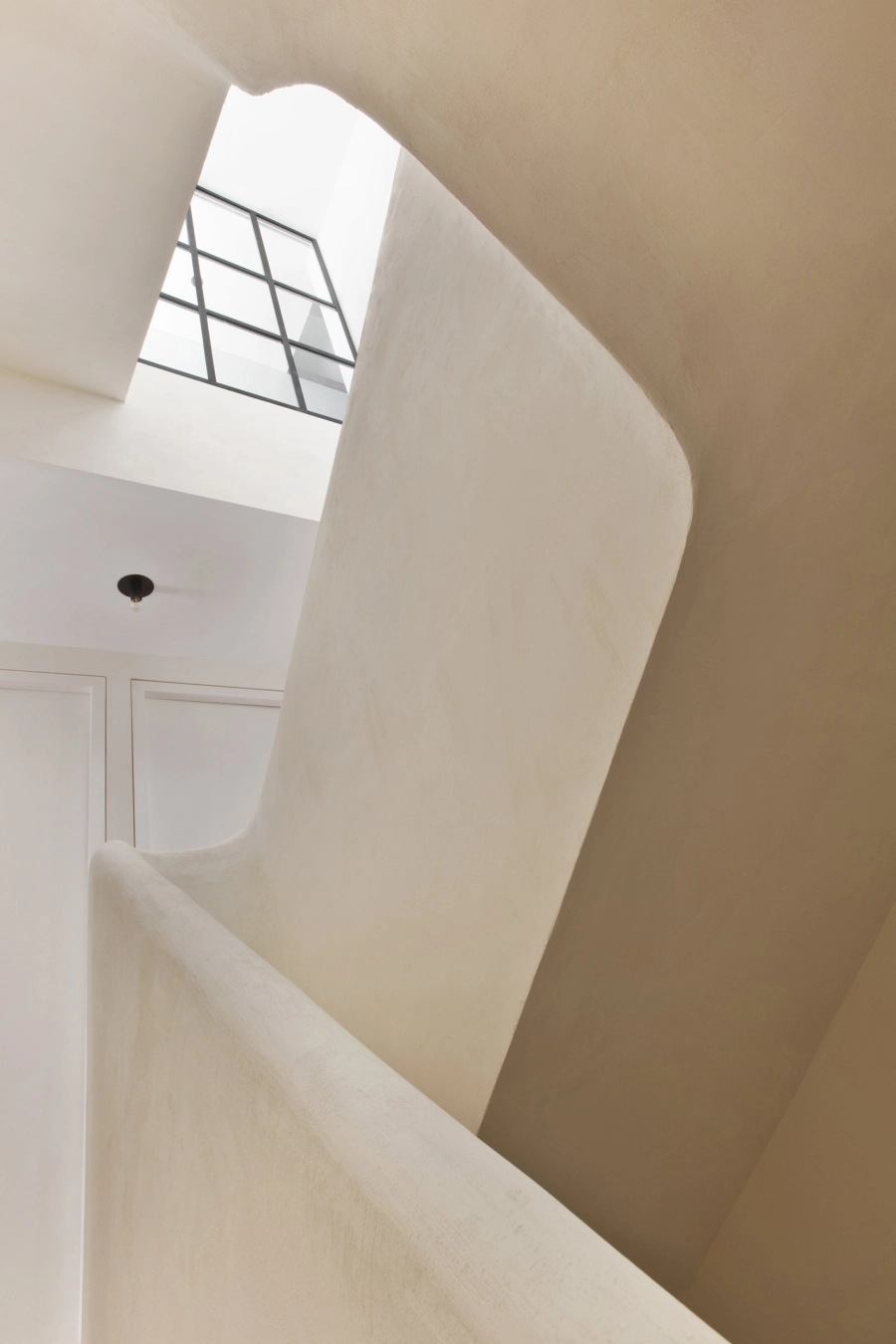 NG10 — Santa Catalina House