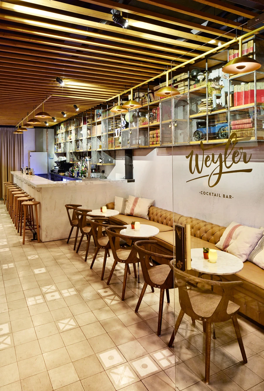 NG10 — Weyler Cocktail Bar