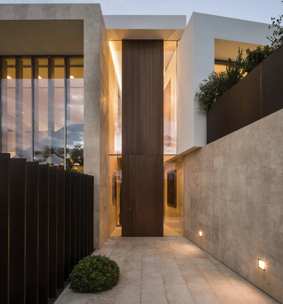 NG10 — SV House