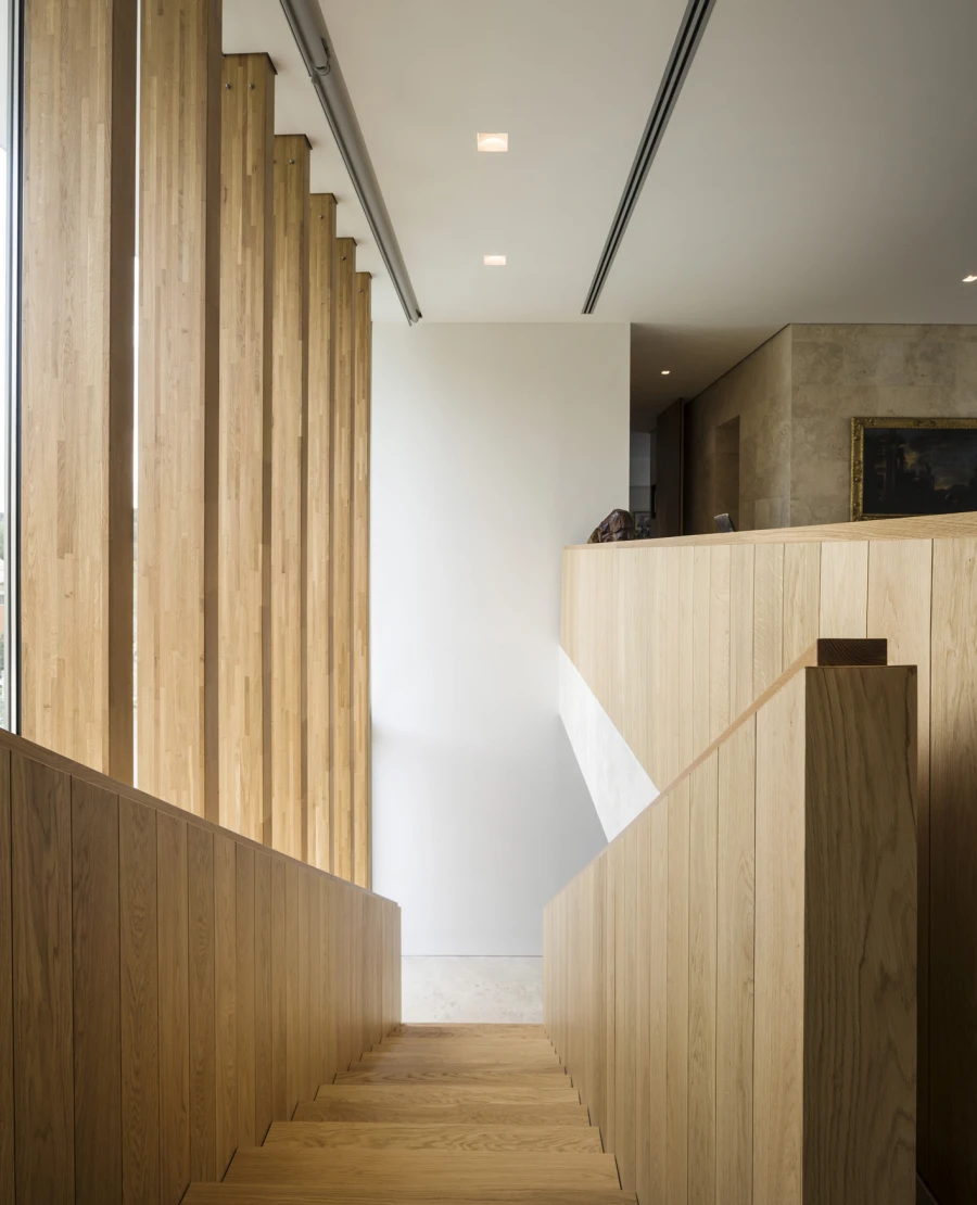 NG10 — SV House